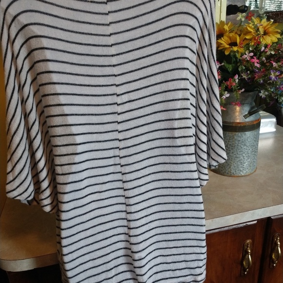 Perch Sweater - Picture 2 of 4